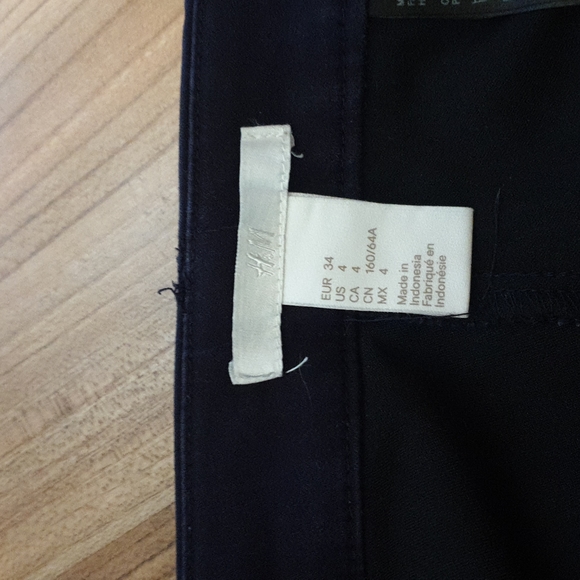 H&M capris - Picture 2 of 3